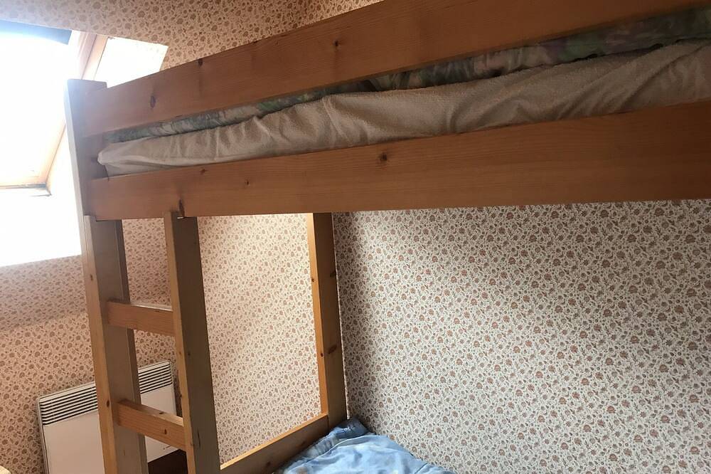 Petite Maison Avec Parking Privé Proche Super Lioran in Saint-Jacques-des-Blats, Région d'Aurillac