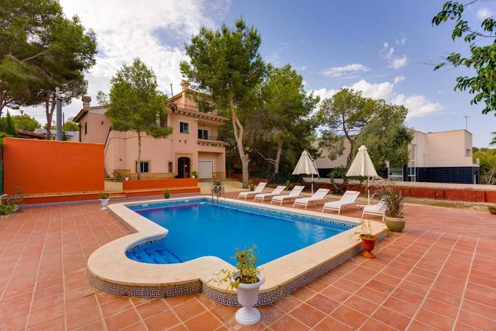 Casa rural para 8 personas, con Balcón y Terraza además de Jardín y Piscina en San Miguel de Salinas - 3