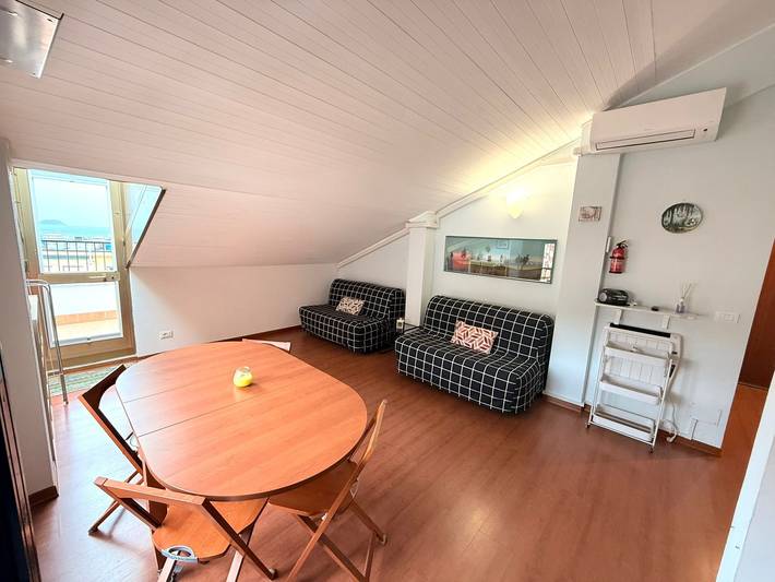 Gîte pour 4 personnes, avec terrasse et vue à Laigueglia - 2