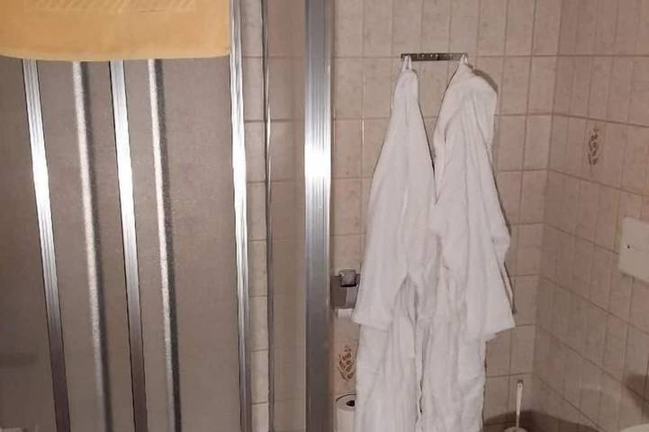 Apartamento inteiro, Apartamento (65m²) para 4 pessoas com dois banheiros in Bischofsmais, Baviera Oriental