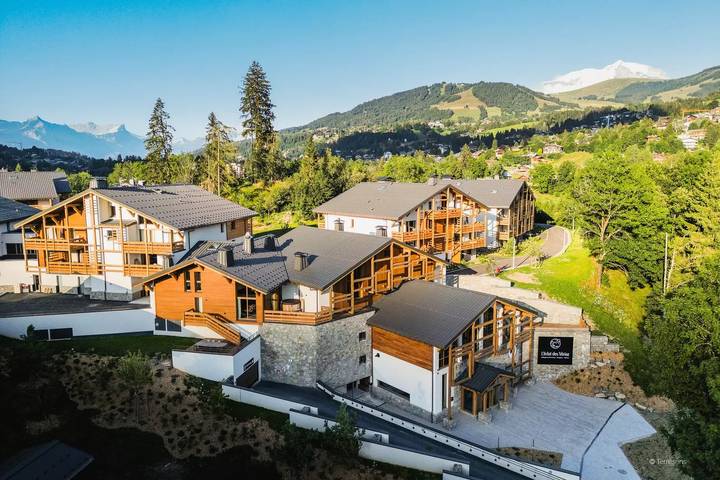 Location de vacances pour 8 personnes, avec Piscine à Megève