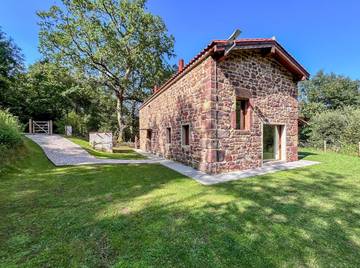 Casa rural para 6 personas, con terraza y vistas en Liérganes