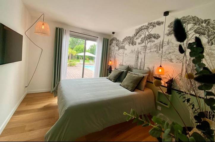 Gîte pour 2 personnes, avec vue et balcon ainsi que piscine et jardin à Berson - 4