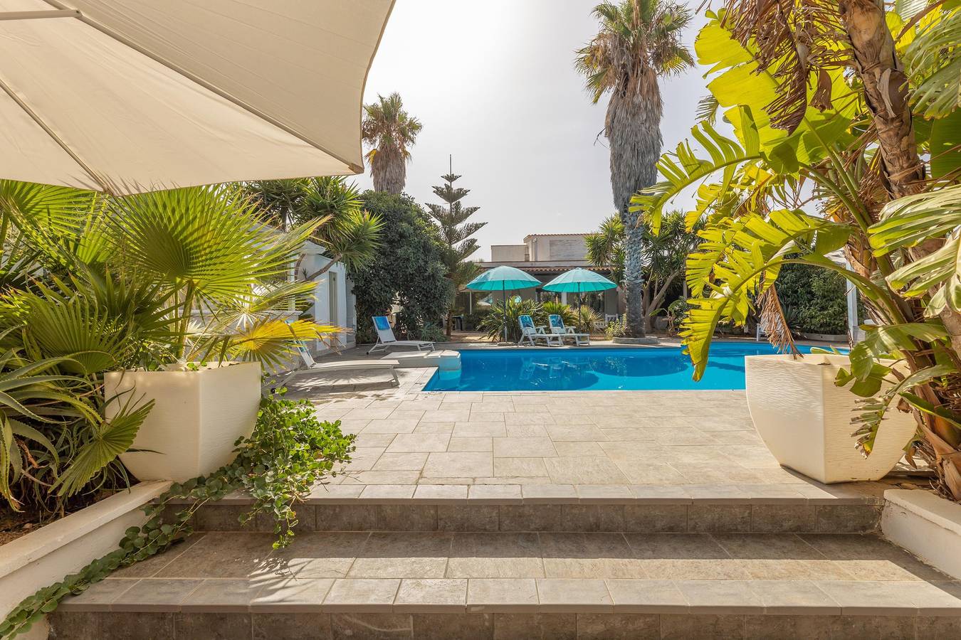 Villa voor 8 personen met balkon in Lido Pizzo, Golf van Tarente