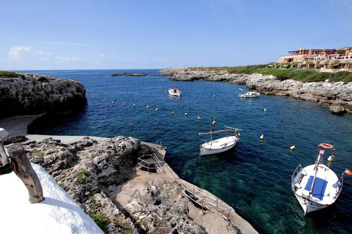 Gîte pour 2 personnes, avec jardin ainsi que piscine et terrasse à Minorque - 3