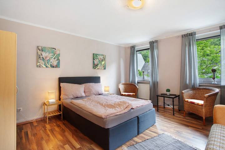 Ganze Wohnung, Ferienwohnung Roth 1 mit Wifi in Willingen, die Mittelgebirge