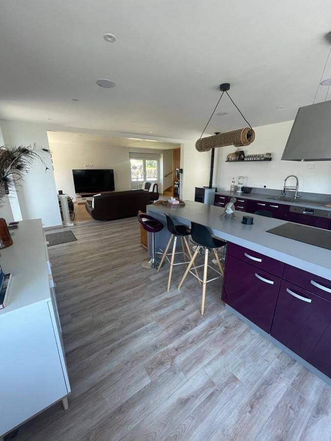 Location de vacances pour 7 personnes, avec terrasse, animaux acceptés à Parigné - 2