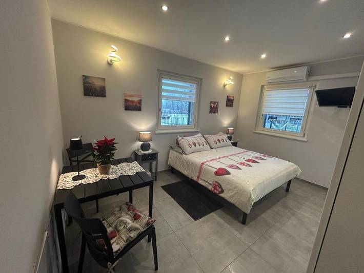 Maison d’hôte pour 2 personnes, avec Jacuzzi et Terrasse ainsi que Jardin et Vue dans Gressan