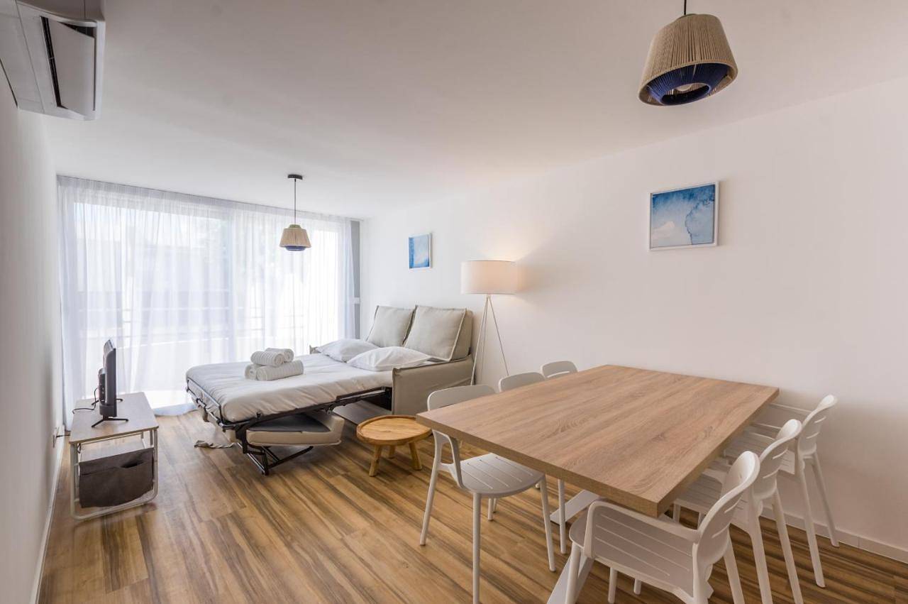 Apartment with Terrace in Le Couchant, La Grande-Motte