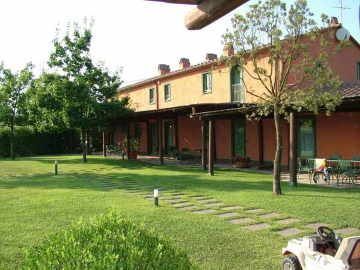 Appartamento intero, Appartamento Cabianca Agriturismo I Macchiaioli con piscina, Wi-Fi e aria condizionata in Monsummano Terme, Provincia di Pistoia