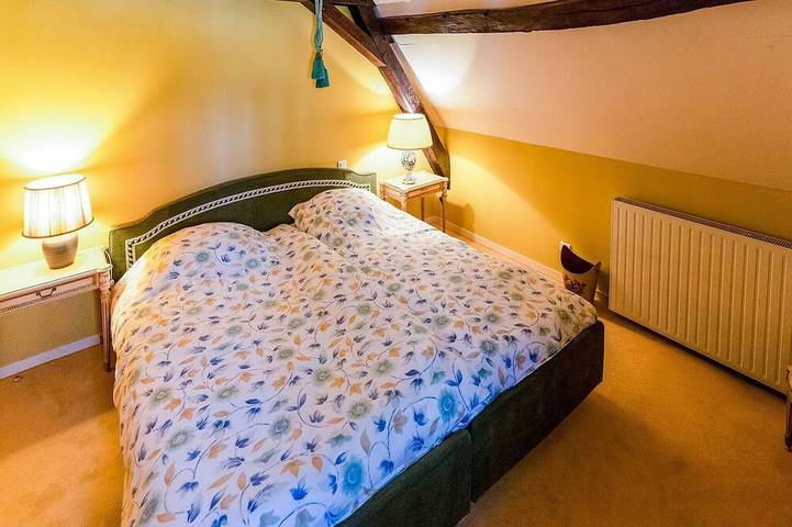 Château pour 8 personnes, avec jardin et piscine dans Allier - 3