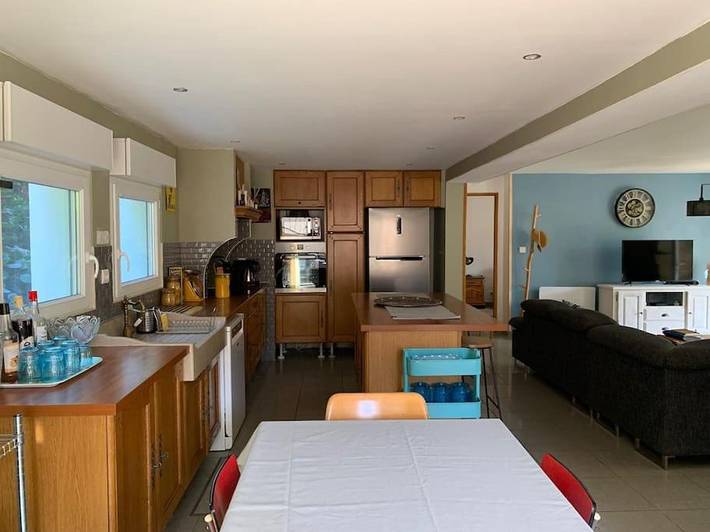 Location de vacances pour 8 personnes, avec jardin ainsi que vue et piscine à Bessèges - 3