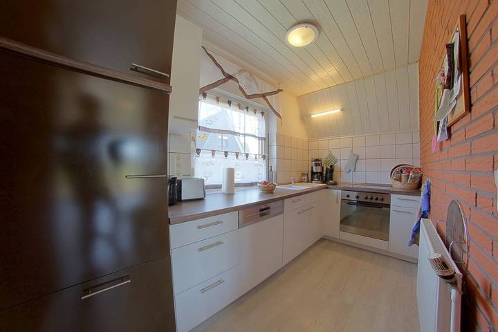 Ferienhaus für 4 Personen, mit Terrasse und Garten in Nordholz - 4
