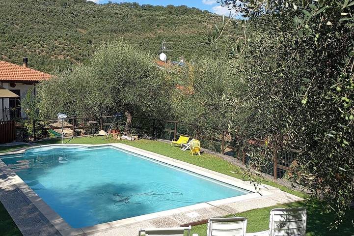 Ferienhaus für 5 Personen, mit Garten und Balkon