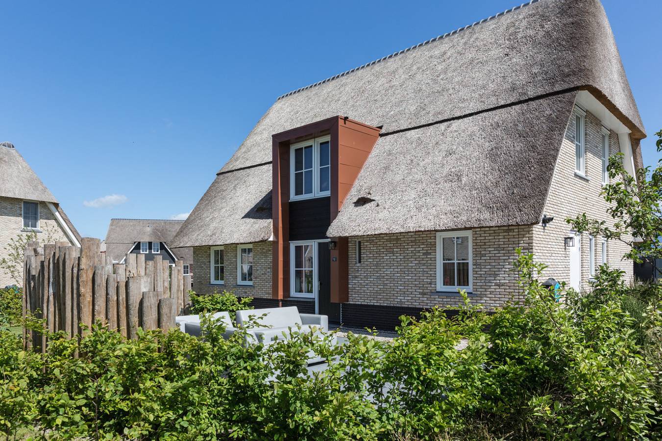 Luxusvilla für 12 Personen mit Sauna und Außen Spa am Tjeukemeer in Friesland in Delfstrahuizen, Friesland