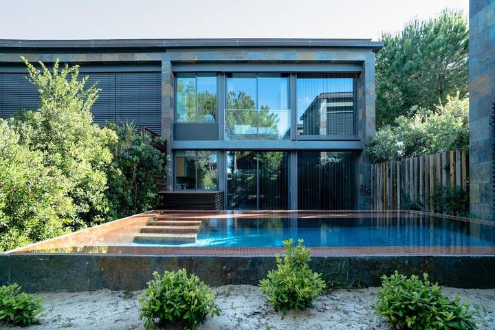 Villa para 4 pessoas, com vista e jardim e ainda piscina em Península de Troia