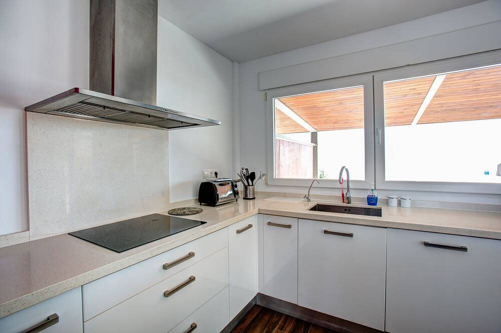 New luxury villa, first line of the Mediterranean and the Mar Menor. in La Manga del Mar Menor, Mar Menor