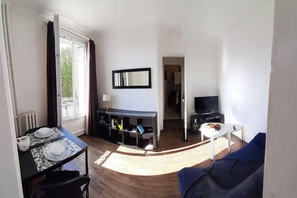 Appartement entier, Appart 2 pièces calme et cosy, 200 m Rer B Laplace in Arcueil, Val-de-Marne