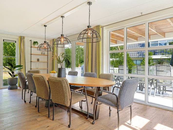 Bungalow für 10 Personen mit Balkon/Terrasse in Nationalpark De Maasduinen