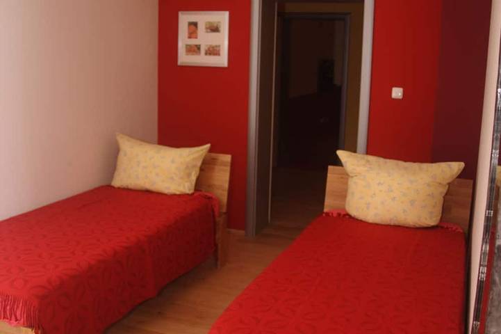 Ganze Wohnung, Apartment Beta, Ruhepol mit Sauna in gehobenem Ambiente in Weenzen, Landkreis Hildesheim