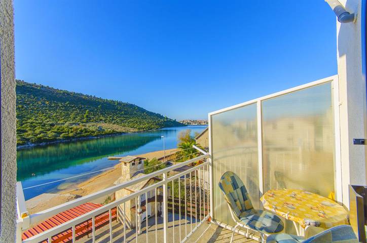 Studio für 2 Personen, mit Balkon