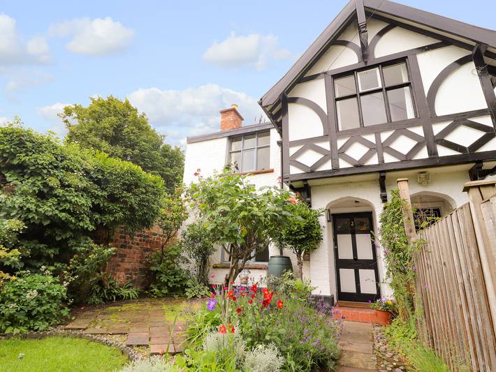 Gîte pour 4 personnes, avec jardin à Chester - 2