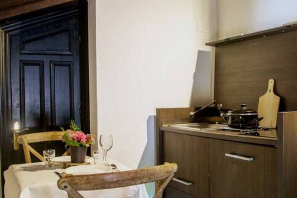 Apartamento entero, Molino Tejada: Apartamento Delibes in Valderredible, Montañas de Burgos