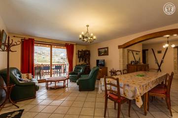 Lodge for 6 People in Sainte-Reine, Savoie, Photo 3