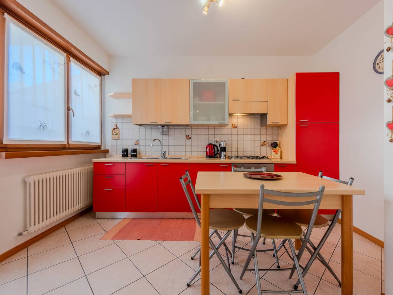 Entire apartment, Cinzia in Riva del Garda, Garda Mountains