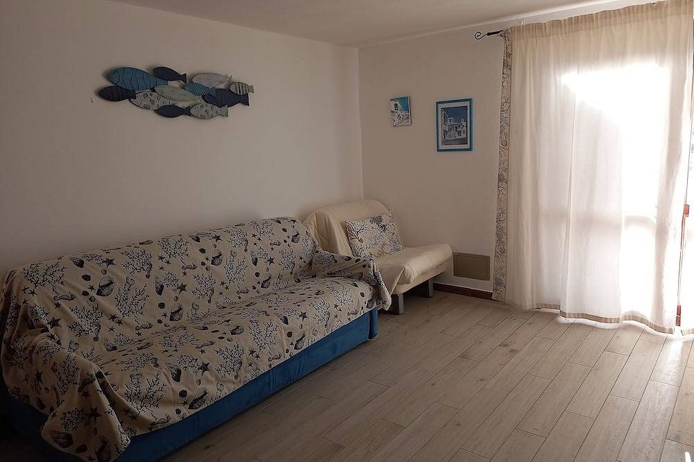 Ganze Wohnung, Zwischen Porto Rotondo Golfo Aranci Wohnung Mit Meer Vorne Terrasse In Marinella in Cala Reale, Golfo Aranci