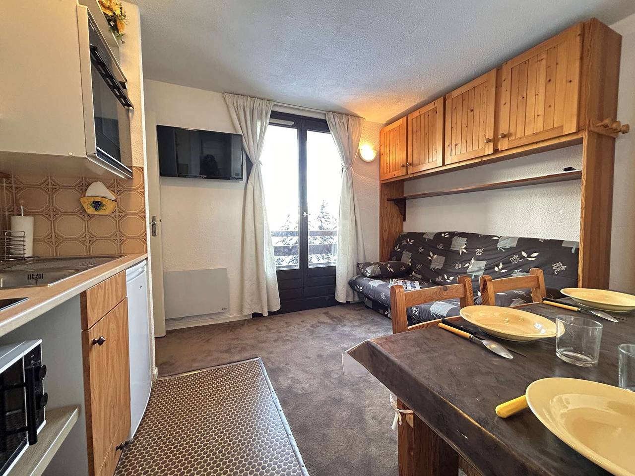 Ganze Wohnung, Studio Kabine 4 Pers, Zentrum, Skischrank in Station de Risoul, Risoul