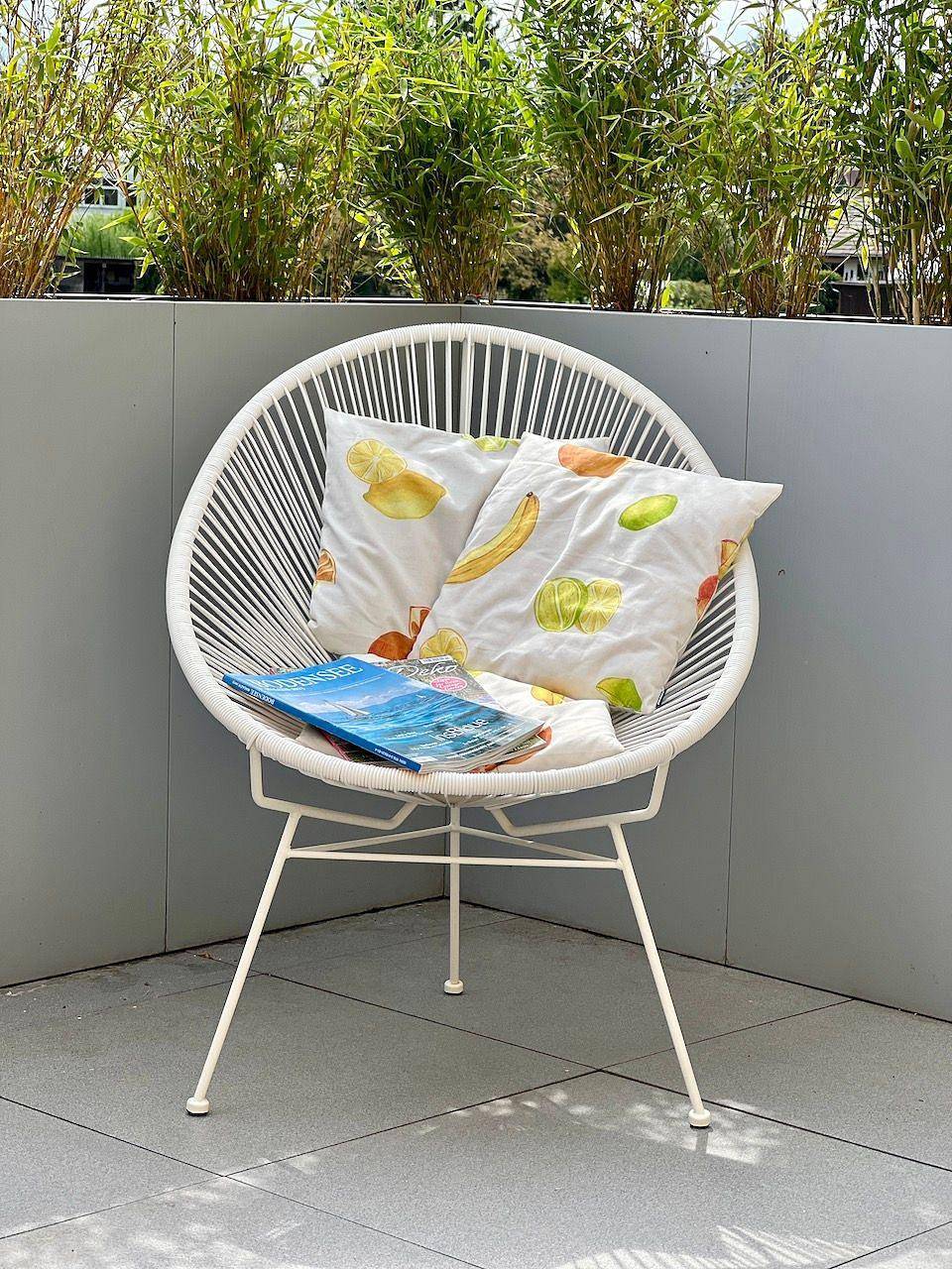 Ganze Ferienwohnung, Ferienwohnung, große Terrasse, Ausblick ins Grün in Friedrichshafen, Region Bodensee-Oberschwaben