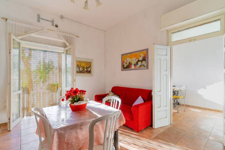 Ferienhaus für 7 Personen, mit Garten in Torre Lapillo - 3