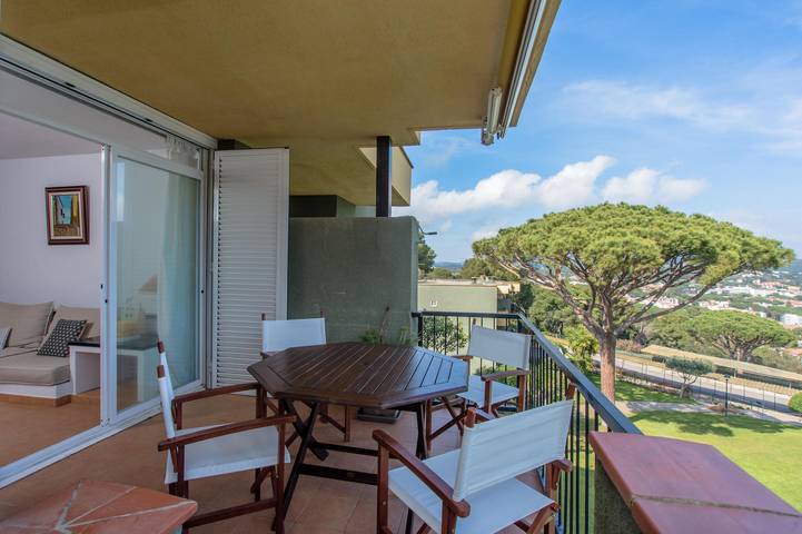 Appartement entier, C-5 Joli appartement avec vue sur mer et piscine in Calella de Palafrugell, Palafrugell