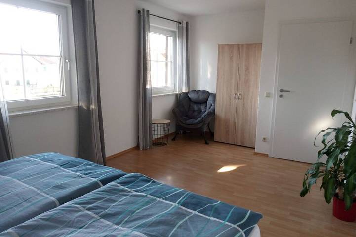 Ganze Wohnung, Fewo Südlicher Ortsrand von Rott (100m²) - Ferienwohnung in Rott, Romantische Straße