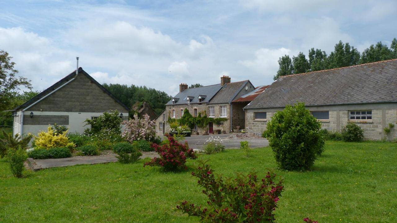 Chambres d'hôtes proche saint Malo et mont saint Michel in La Boussac, Région de Saint-Malo