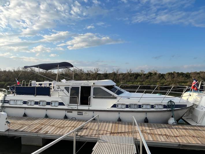 Hausboot für 12 Personen, mit Haustier in Südfrankreich