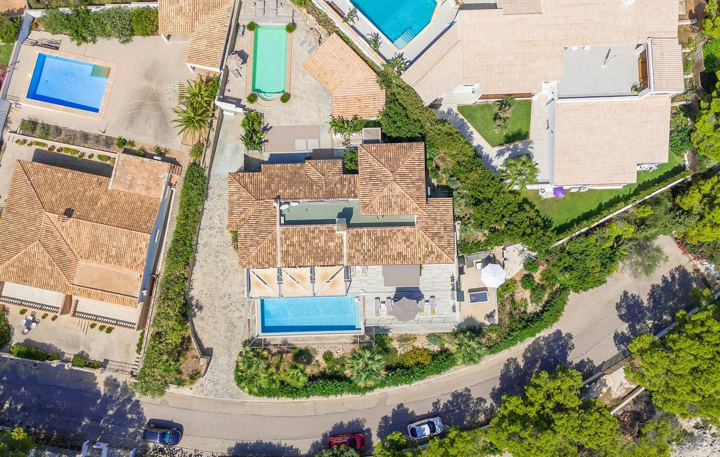 Sea View Apartment with Pool, Kitchen, AC & WiFi - 600m to Beach in Cala Provençal, Capdepera