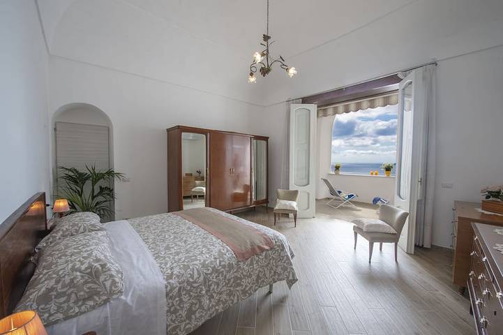 Ganze Wohnung, Casa Palma 2, wirtschaftliche, schöne Aussicht in Gavitella beach, Praiano