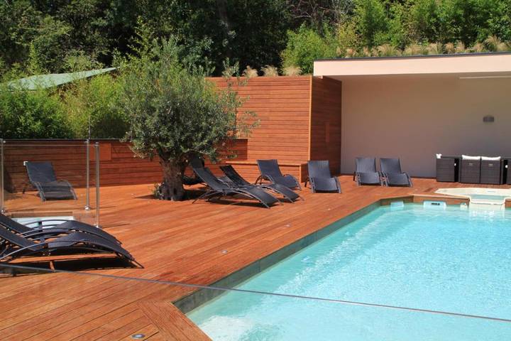 Hôtel pour 2 personnes, avec Balcon et Terrasse ainsi que Jacuzzi et Jardin dans Thalazur (Arcachón)