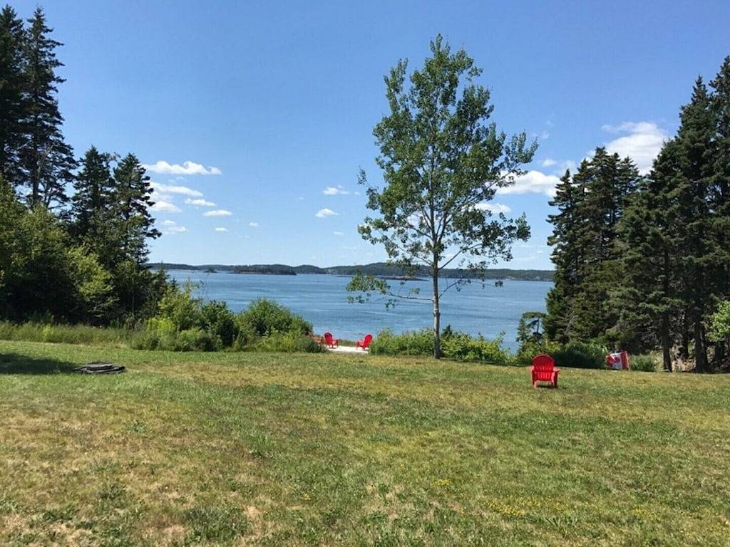 Starfish Cottage: Hervorragende Meerblick, Deck & Walking Trail über dem Ufer in Charlotte County