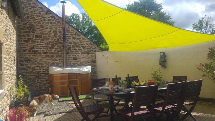 Location de vacances pour 10 personnes, avec terrasse et jacuzzi, animaux acceptés à Vieux-Viel - 4