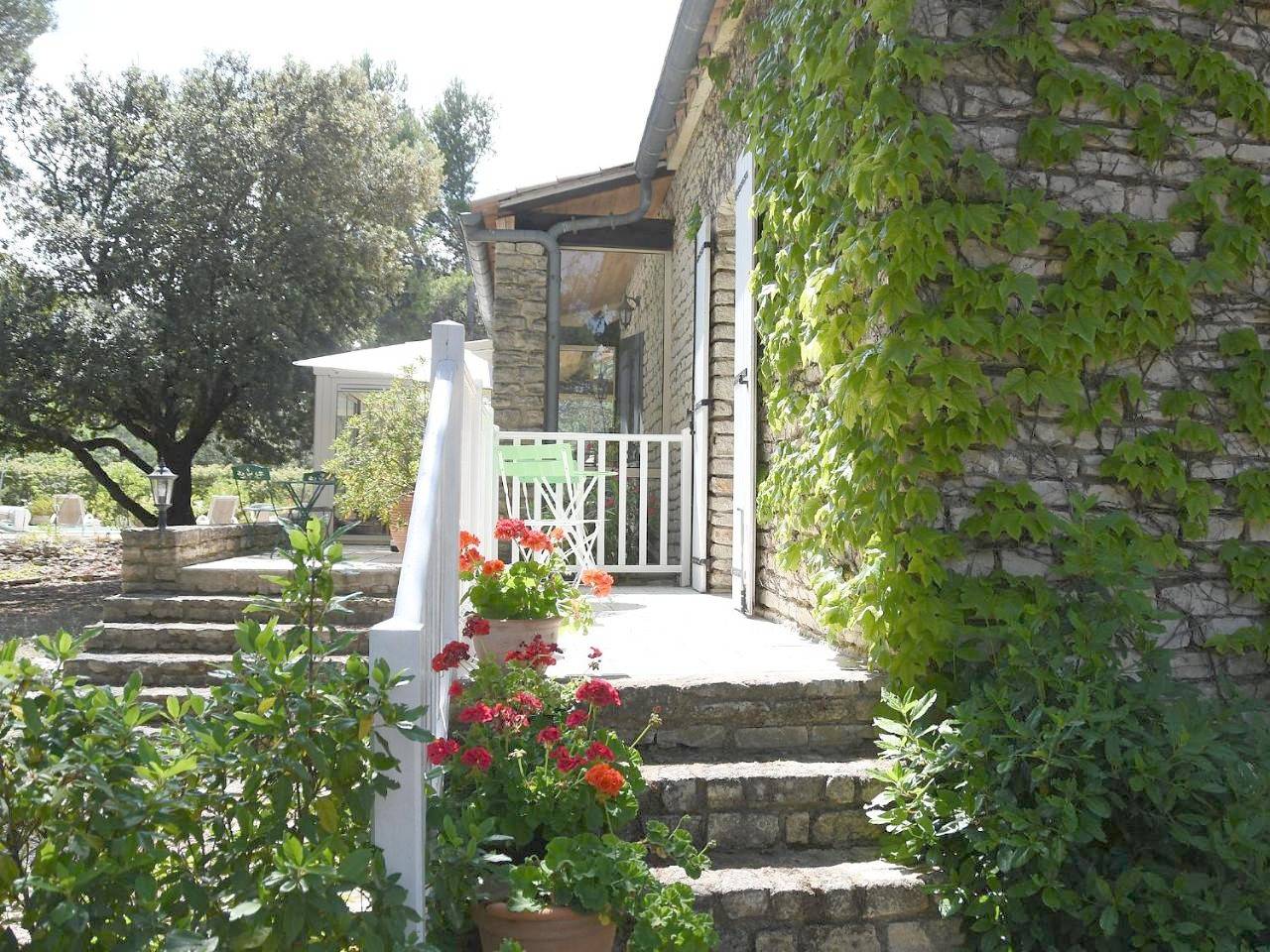 Deluxe Double Room with Shower in Murs, Parc naturel régional du Luberon