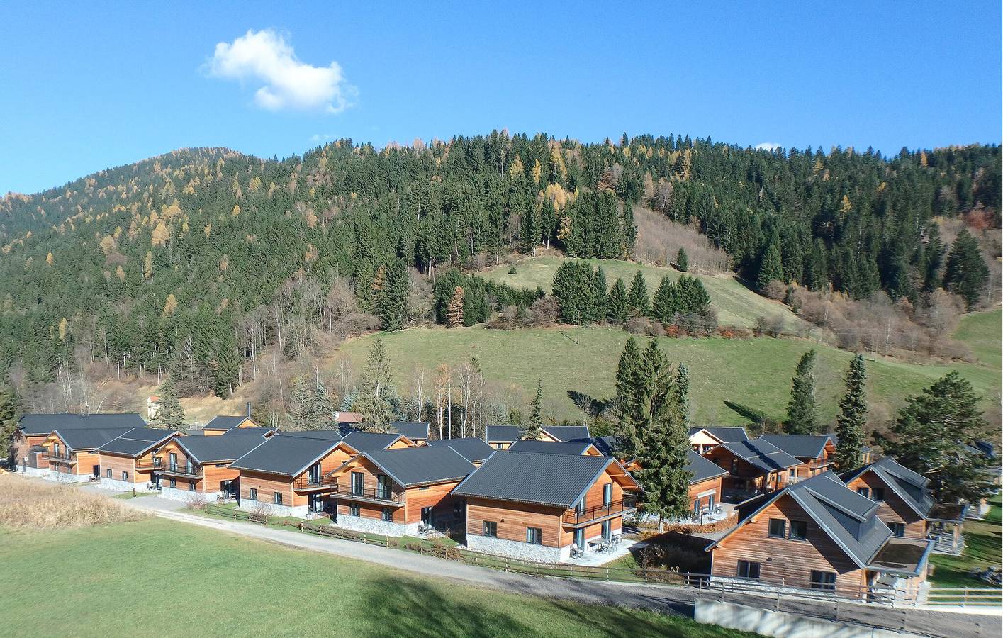 Familienfreundliche Ferienwohnung in der Nähe des Afritzerseestrands – Parkplatz inklusive in Afritz am See, Villach-Land