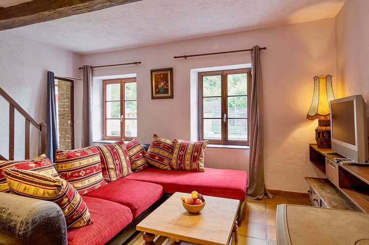 Gîte pour 14 personnes, avec terrasse à Vireux-Wallerand - 3