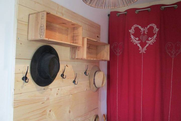 Gîte pour 6 personnes, avec terrasse