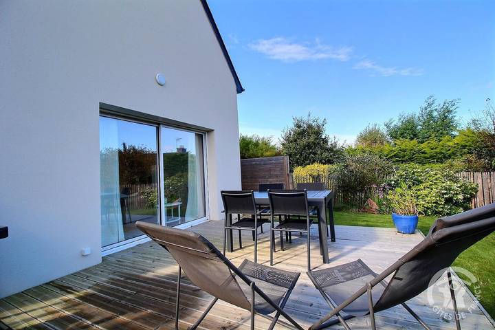 Gîte pour 4 personnes, avec jardin et terrasse à Trélévern - 2