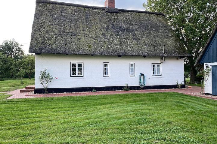 Cottage für 4 Personen, mit Terrasse und Whirlpool sowie Garten und Sauna in Wischhafen - 2