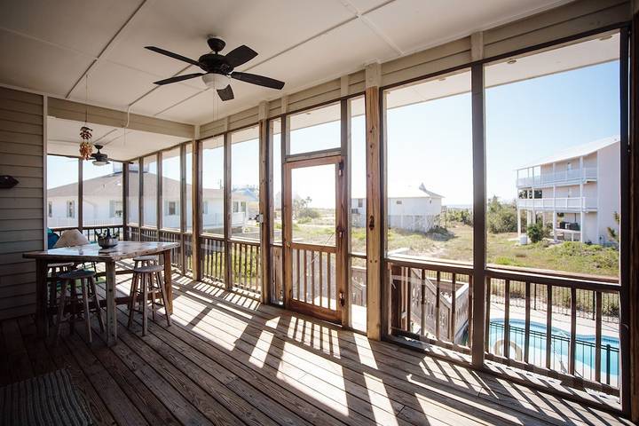 Vacation rental for 8 people, with balcony, with pets in St. George Island
