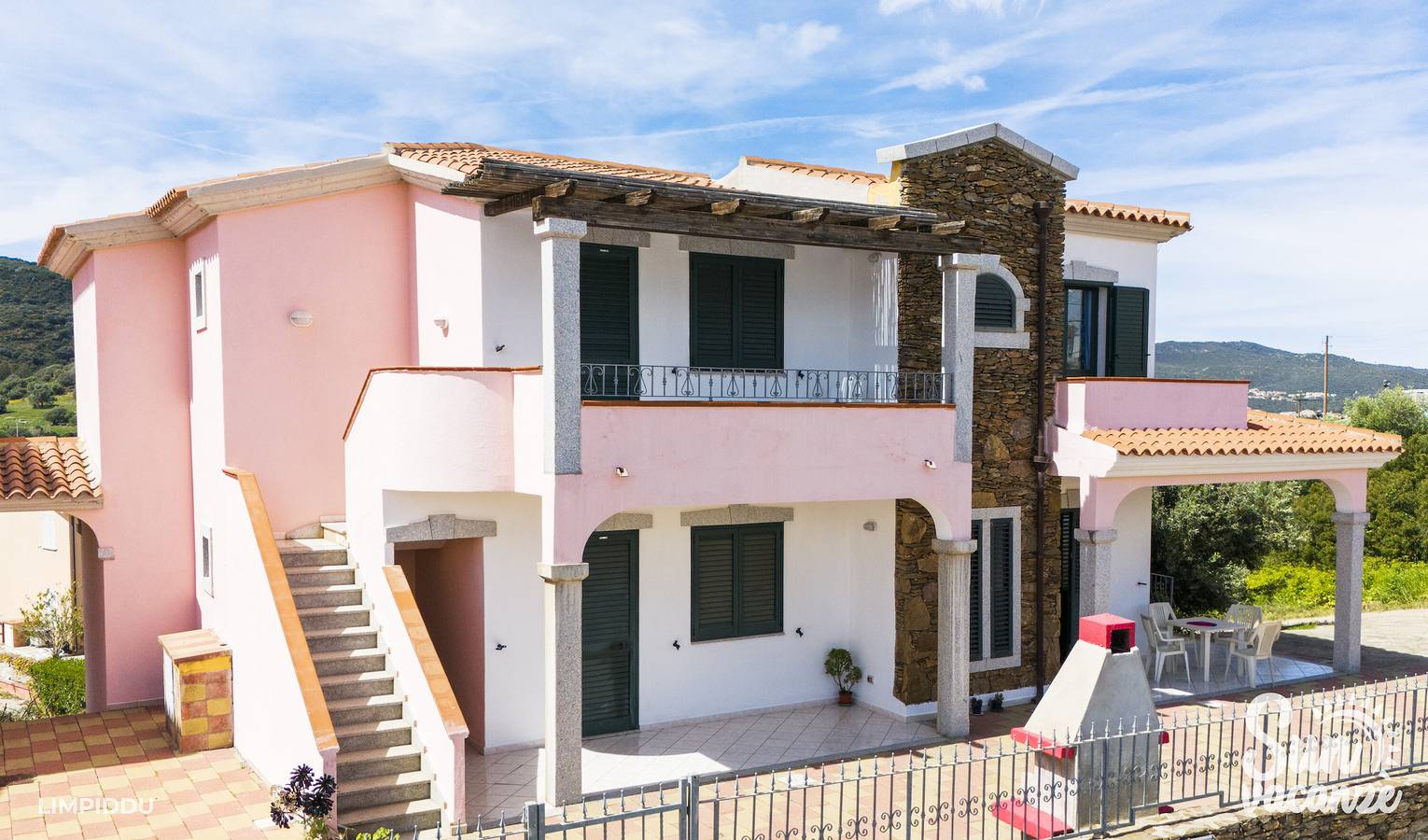 Appartamento intero, Casa vacanze 'Limpiddu 5' con vista sulle montagne e giardino in comune in Limpiddu, Olbia-Tempio